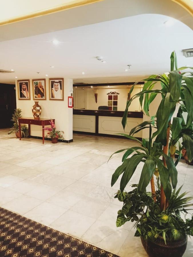 Aliqbal Hotel El-Huber Dış mekan fotoğraf