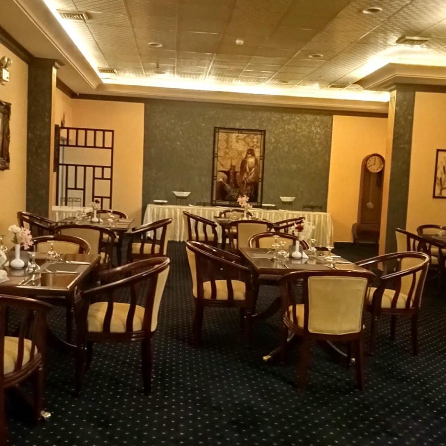 Aliqbal Hotel El-Huber Dış mekan fotoğraf
