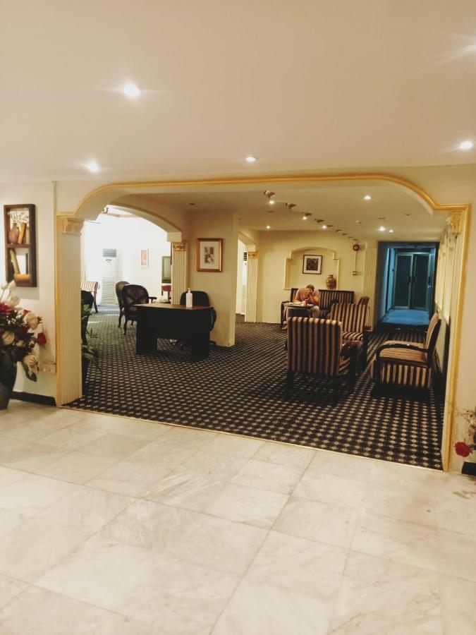 Aliqbal Hotel El-Huber Dış mekan fotoğraf